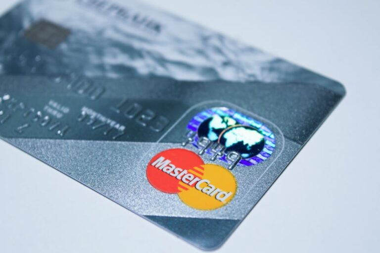 Best Balance Transfer Cards UK 2026: 0% Interest Offers Compared - Card Punch