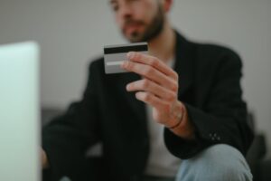 Best Credit Builder Cards UK 2026: Improve Your Score with These Top Picks
